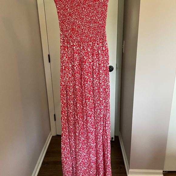 Smocked maxi dress - Picture 1 of 2